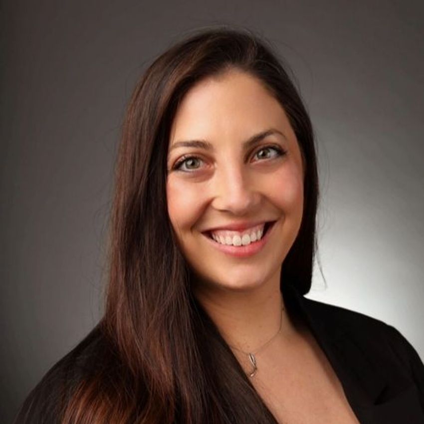 Photo of Laura Severs