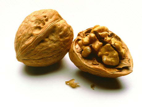 walnuts 