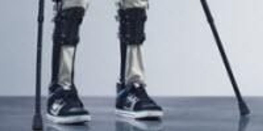 A New-Generation Exoskeleton Helps the Paralyzed to Walk | Lab Manager
