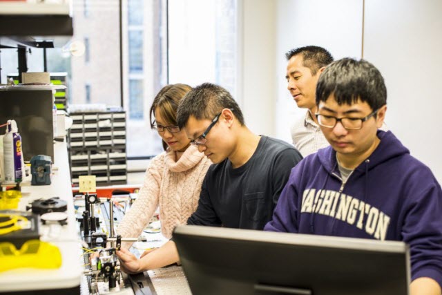 UW mechanical engineering doctoral students and assistant professor Jonathan T.C. Liu