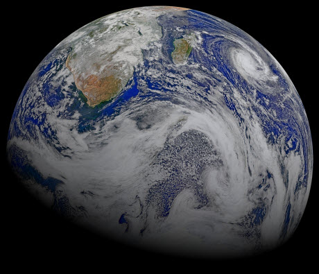 The Southern Ocean's clouds