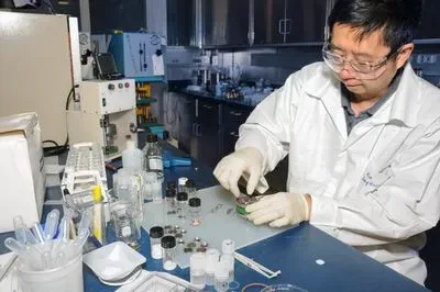 Dr. Kang Xu, US Army Research Laboratory