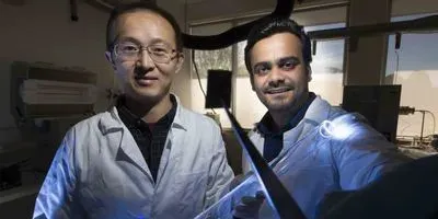 New organic material unlocks faster electronic devices