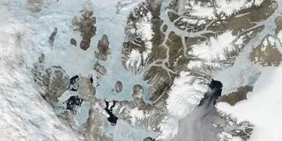 Nares Strait