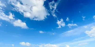 clouds in the blue sky