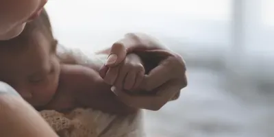 a mother's touch lingers in her child's genes