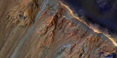 HiRISE camera view of Krupac crater (article image)