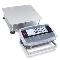 OHAUS Defender 6000 Extreme Washdown Bench Scale