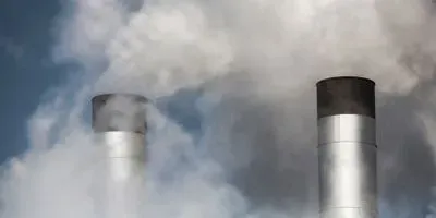 Image of poluting smoke stacks