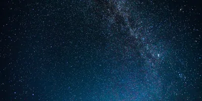 Picture of the night sky and the milky way 
