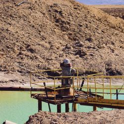 lithium-rich minerals as an exploitable source of lithium 