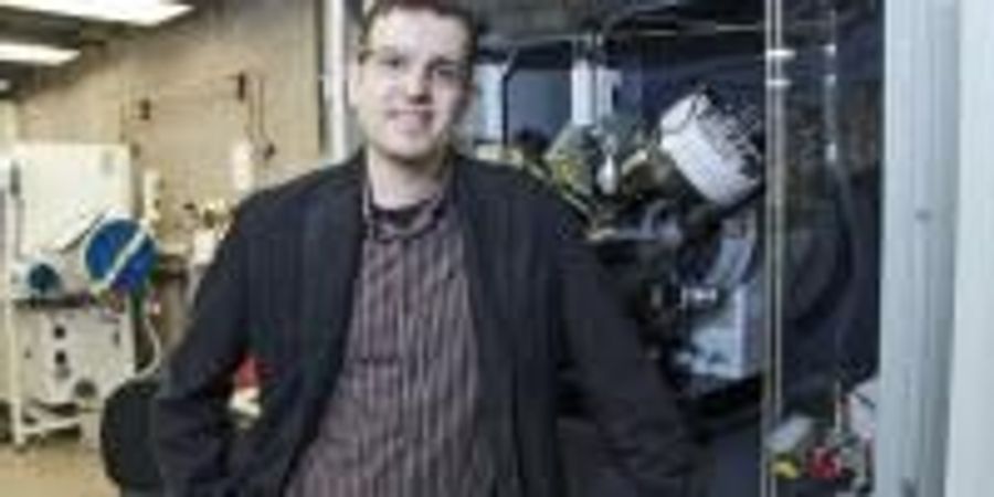 Mapping Nanoscale Chemical Reactions Inside Batteries in 3-D | Lab Manager