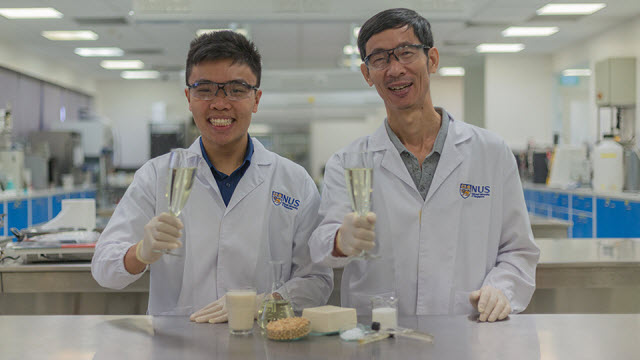 Associate Professor Liu Shao Quan and PhD student Mr. Chua Jian Yong