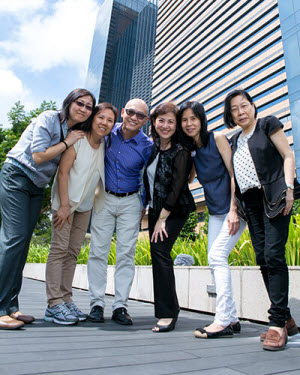 Prof Koh and research team