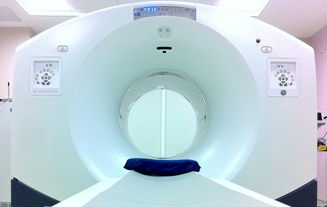 PET/CT scanner