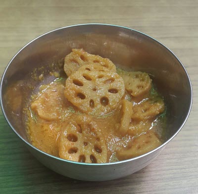 A South Asian delicacy made of lotus stem