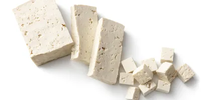 Image of tofu made from soybeans.