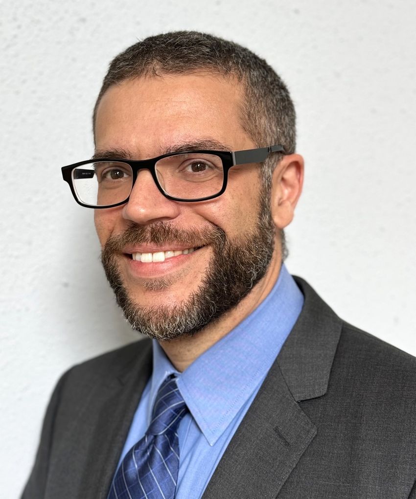 Headshot of Mickael Havel Headshot of Mickael Havel