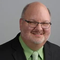 Dan Scungio headshot