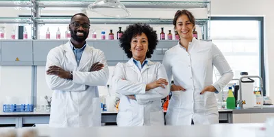 Laboratory team members demonstrating their skills and collaboration.