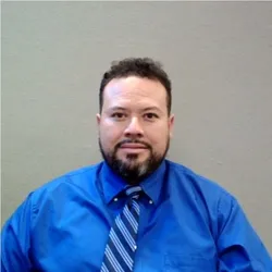 Headshot of Marvin Flores