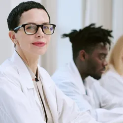 Lab manager fostering employee engagement