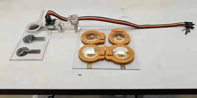 Miniature lab-on-a-chip devices for chemical reactions