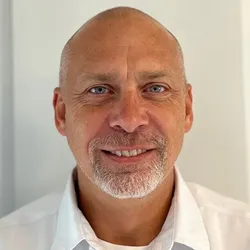 Kevin Carter headshot