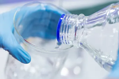 Equipment for analyzing chemicals in laboratory.